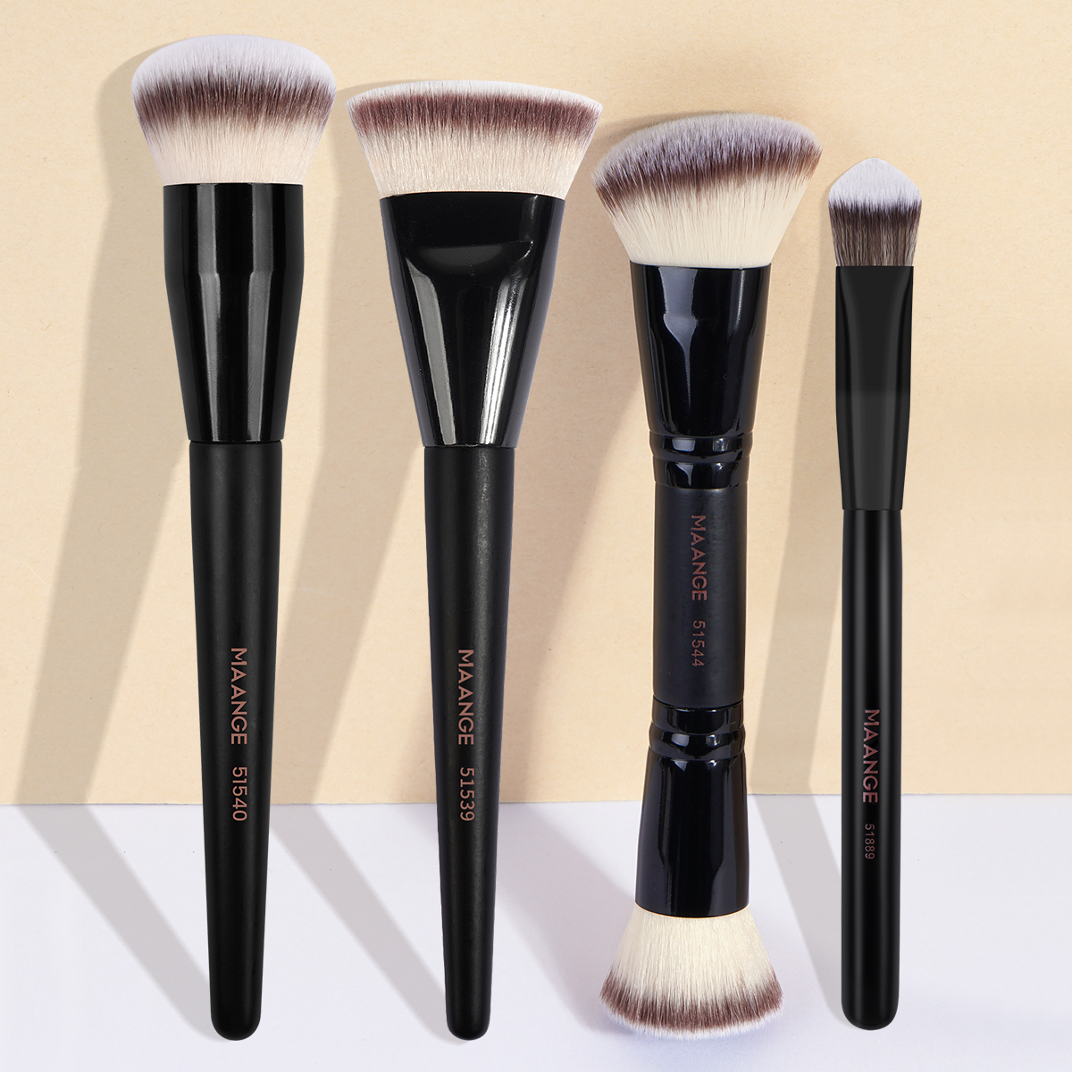 Best Brush for Foundation: How to Choose and Apply